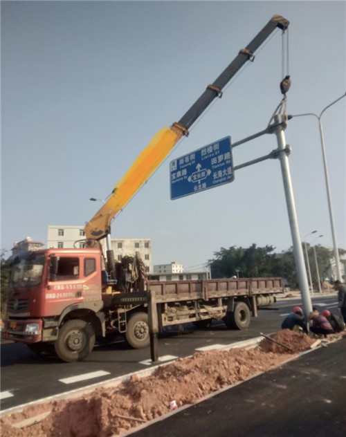 万载县港口设备安装案例